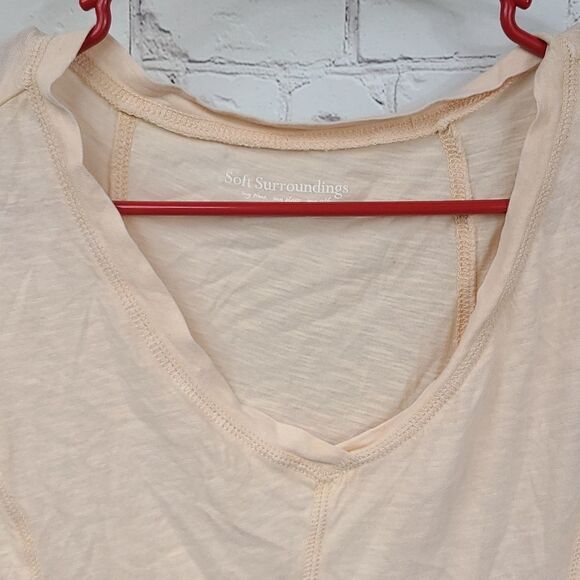 Soft Surroundings Peach Eyelet T-shirt Short Sleeve V-Neck Knit Top Crochet Trim - Picture 5 of 10